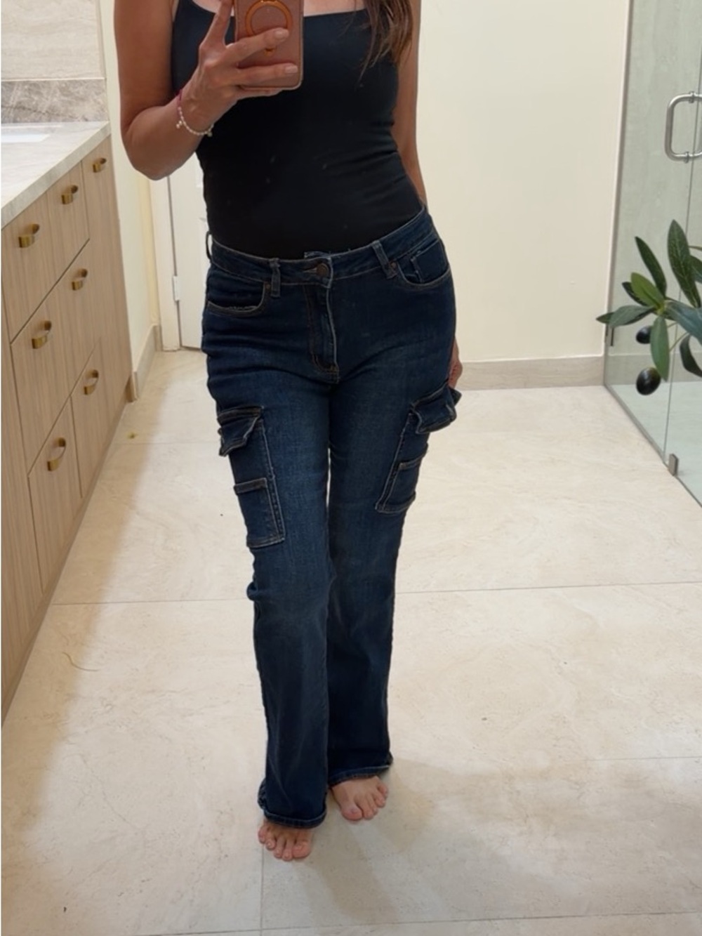 Women’s Dark Wash Cargo Jeans - Straight Leg